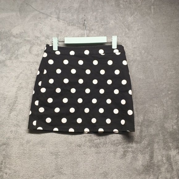 🍑FOREVER 21 Women Mini Skirt Denim Casual Polka Dots B/W Size S(W 28 in) - Picture 1 of 10